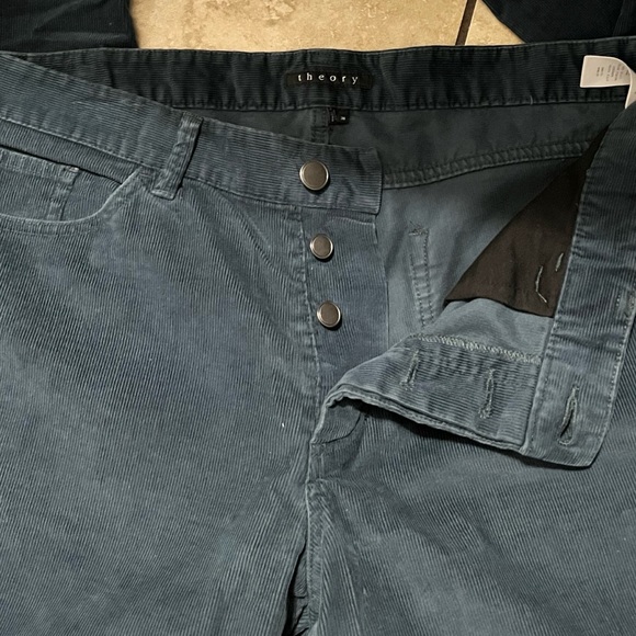 Theory Green Corduroy Haydin Straight Leg Pants inseam 34 - Picture 4 of 6
